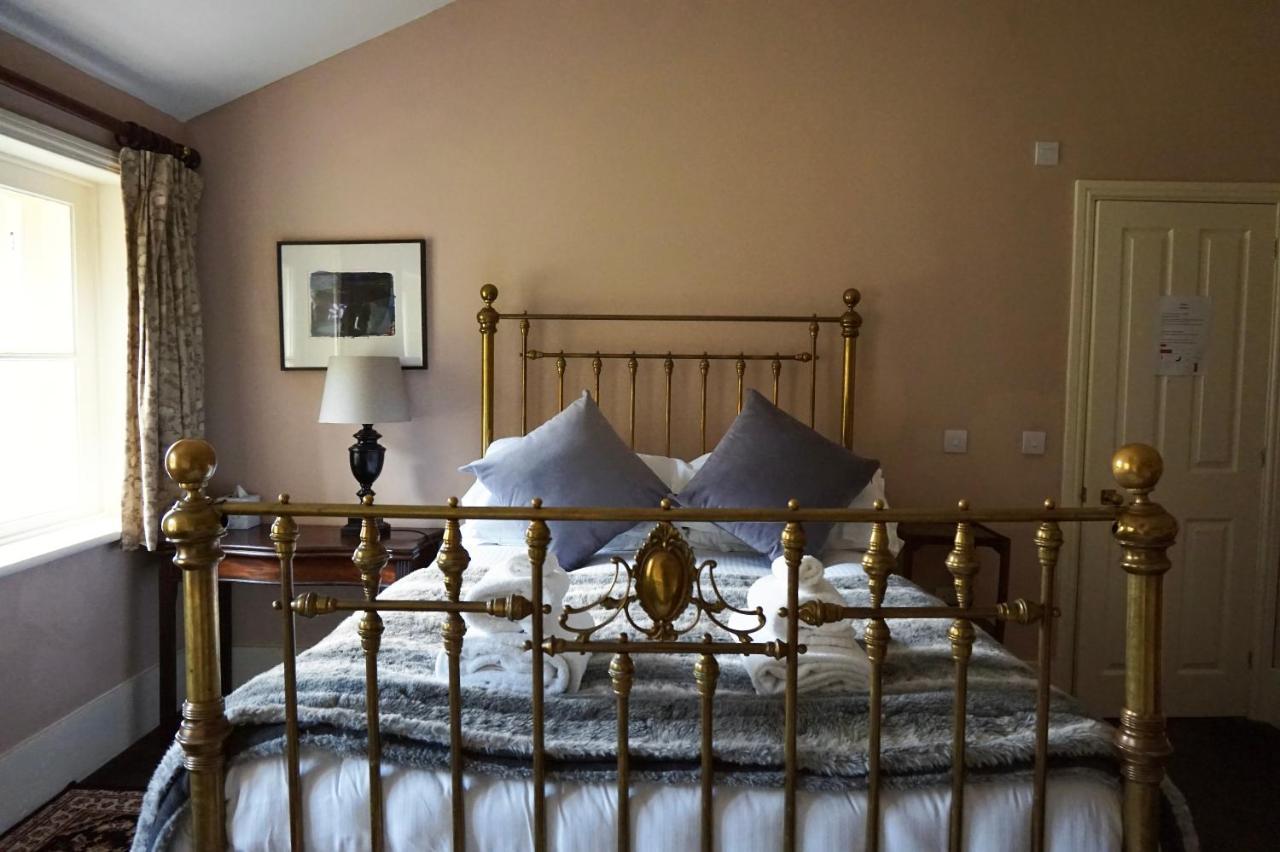 Derby Arms Witherslack Грейндж-овер-Сандс Экстерьер фото
