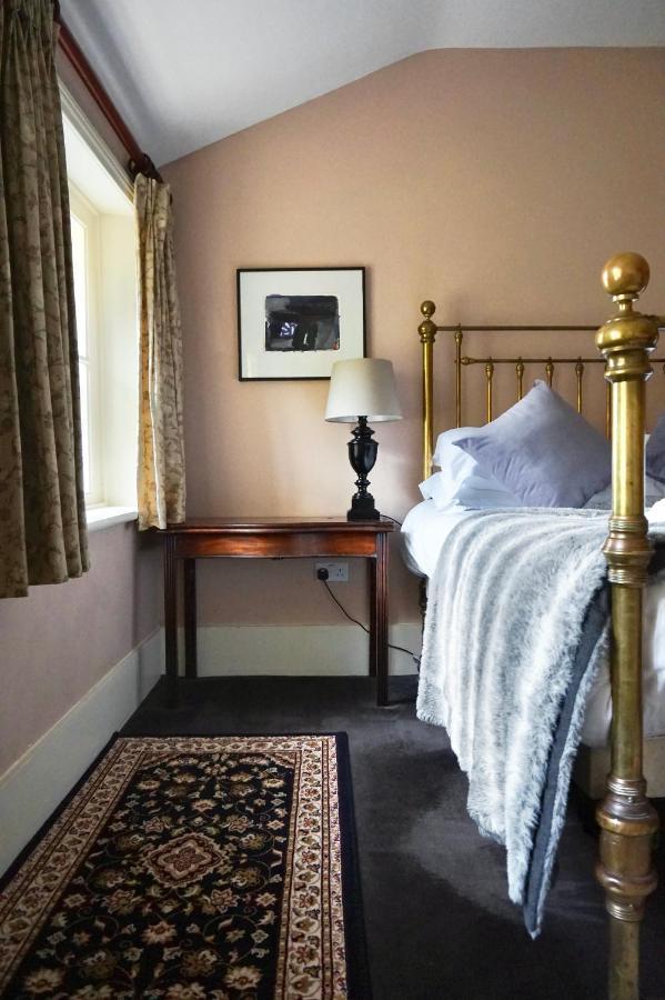 Derby Arms Witherslack Грейндж-овер-Сандс Экстерьер фото