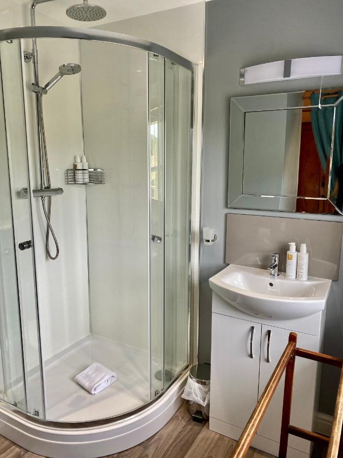 Derby Arms Witherslack Грейндж-овер-Сандс Экстерьер фото