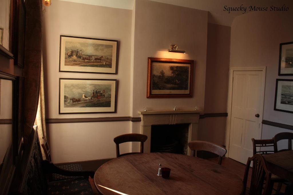 Derby Arms Witherslack Грейндж-овер-Сандс Экстерьер фото